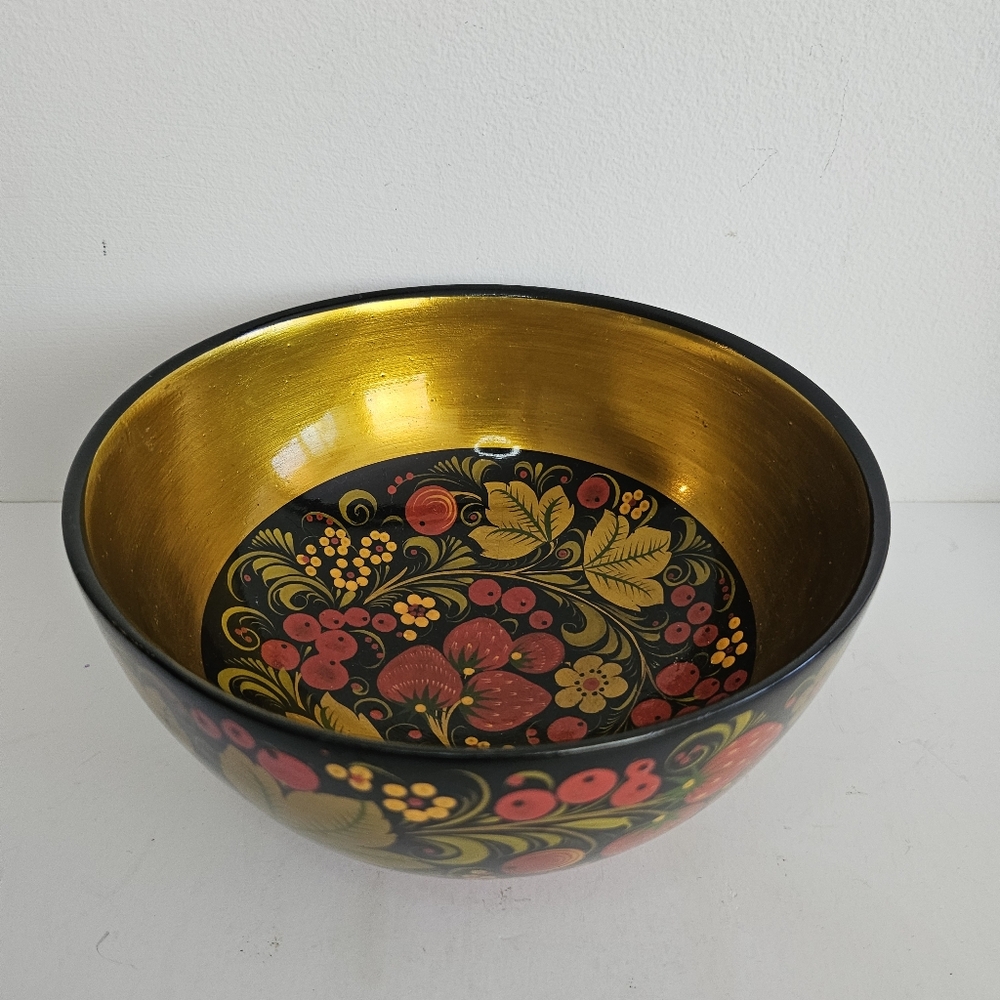Russian Khokhloma Lacquered bowl Hand Painted strawberries Folk Art